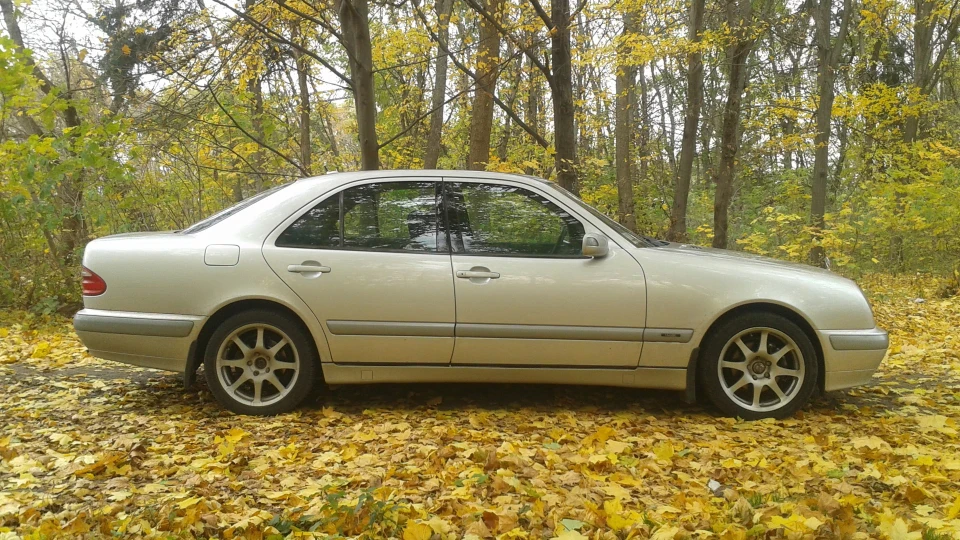 Mercedes-Benz E-Class Класика жанру 3