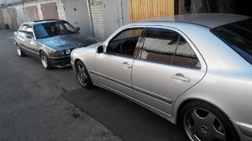 Mercedes-Benz E-Class Kompressor 4