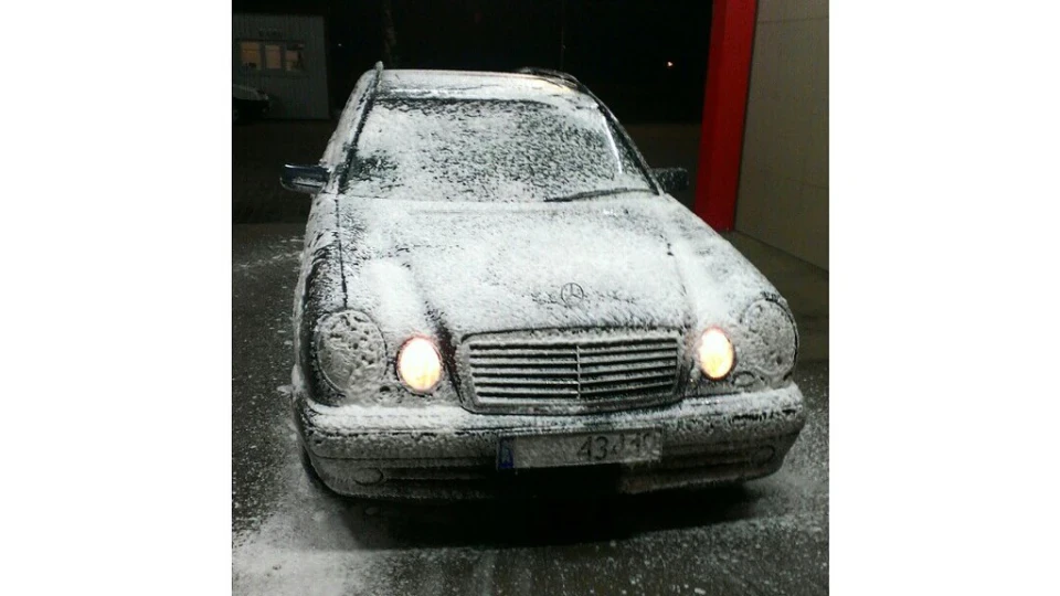 Mercedes-Benz E-Class Корабель 3