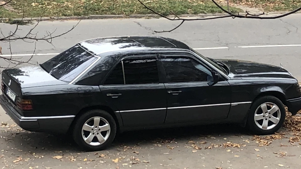 Mercedes-Benz E-Class ЛуХаРі для ЗлиДБрода 5