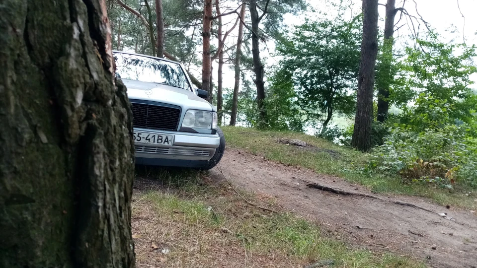 Mercedes-Benz E-Class Марсік 3