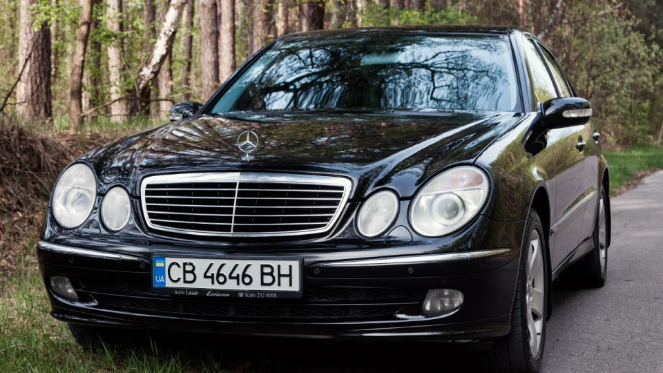 Mercedes-Benz E-Class MAsiK 2