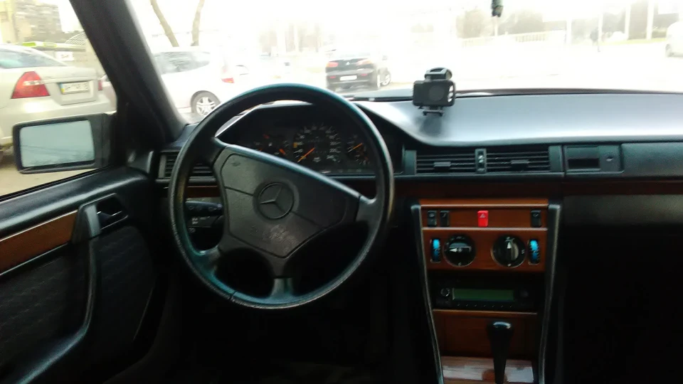 Mercedes-Benz E-Class Мрія дитинства 4
