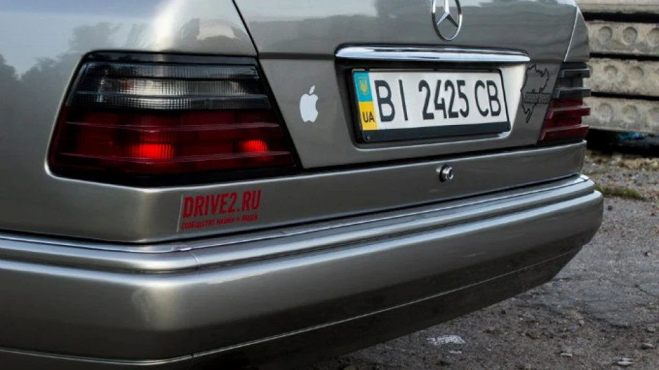 Mercedes-Benz E-Class *мрія ідіота* 4