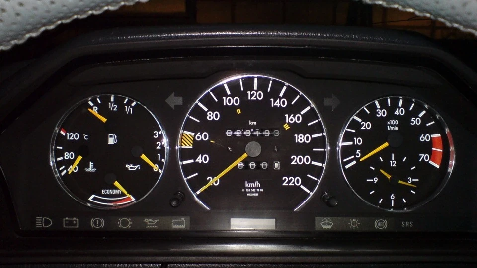 Mercedes-Benz E-Class Мерзотник для пацанів 5