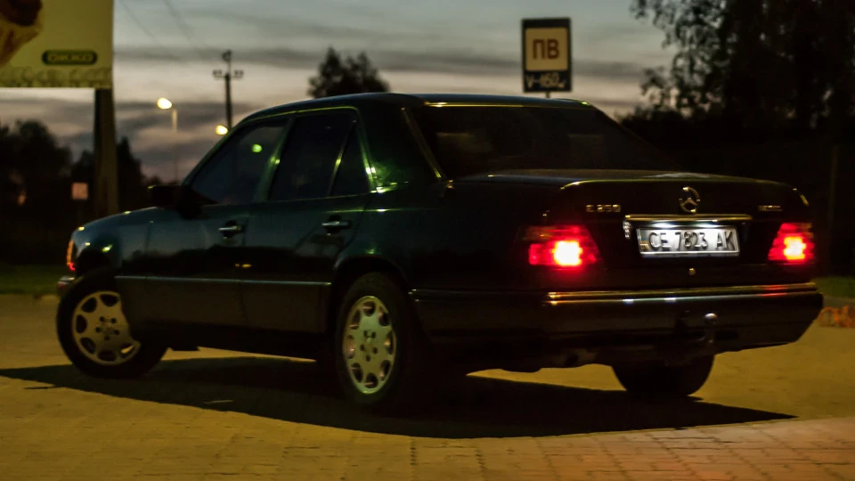Mercedes-Benz E-Class Мій дракоша 5