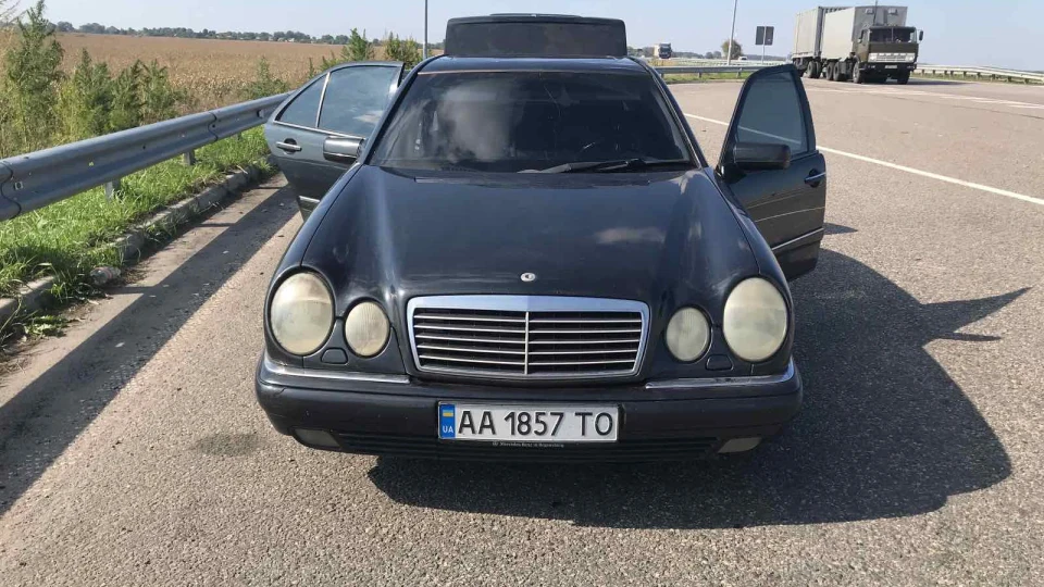 Mercedes-Benz E-Class Мурка