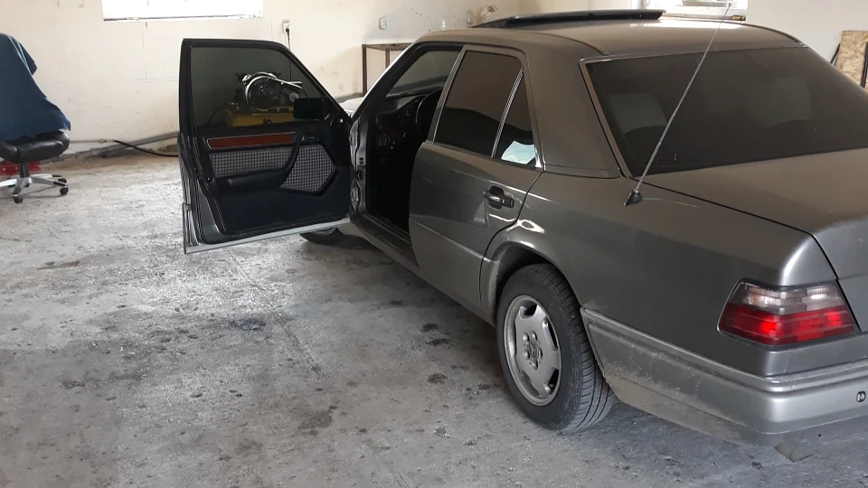 Mercedes-Benz E-Class Мурзик