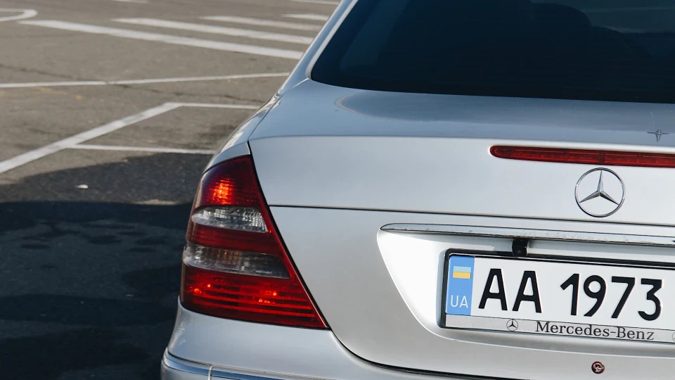 Mercedes-Benz E-Class Mustergültig 3
