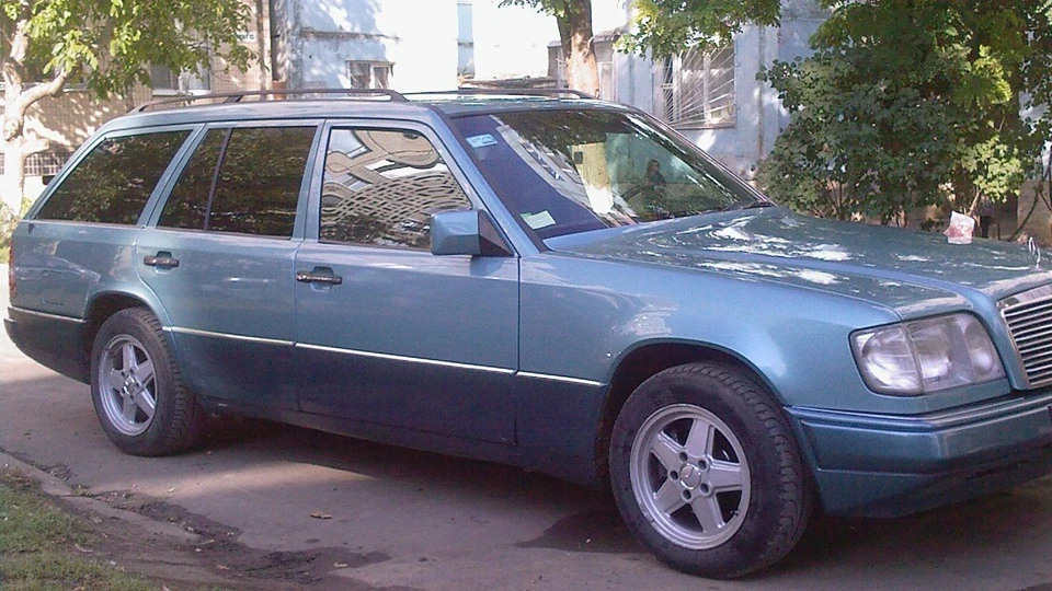 Mercedes-Benz E-Class небес