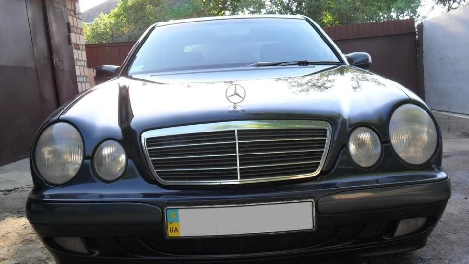 Mercedes-Benz E-Class (o_Очкарічек) 2