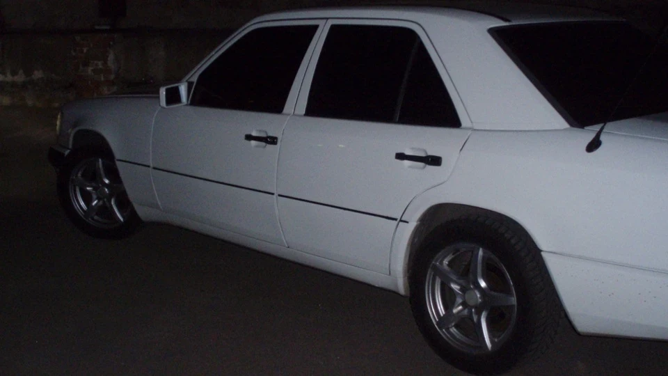 Mercedes-Benz E-Class Одним словом Merсedes 2