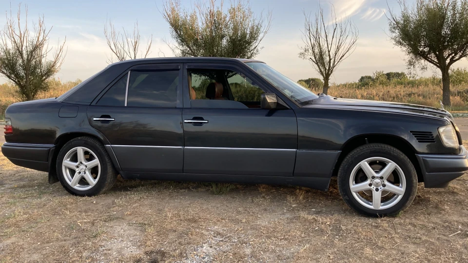 Mercedes-Benz E-Class Om606 2