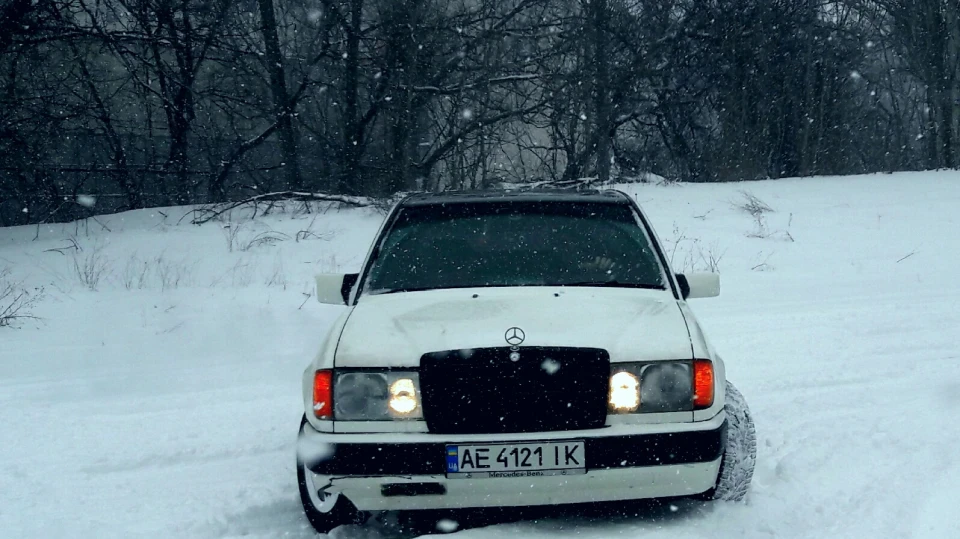 Mercedes-Benz E-Class Panda🐼 3