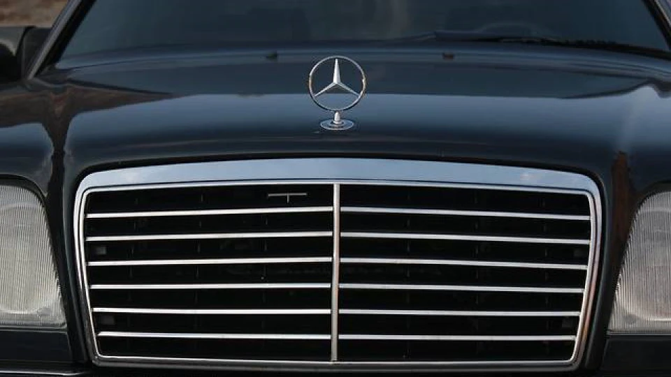 Mercedes-Benz E-Class Перша. Мрія