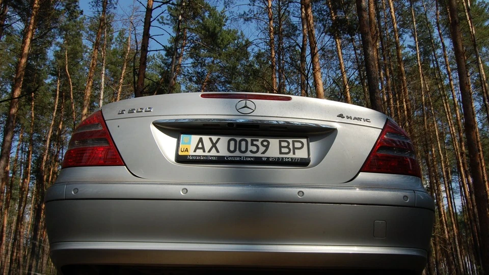 Mercedes-Benz E-Class п'ятисотий 5