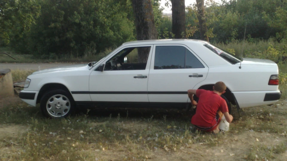Mercedes-Benz E-Class майже вовчок! 3
