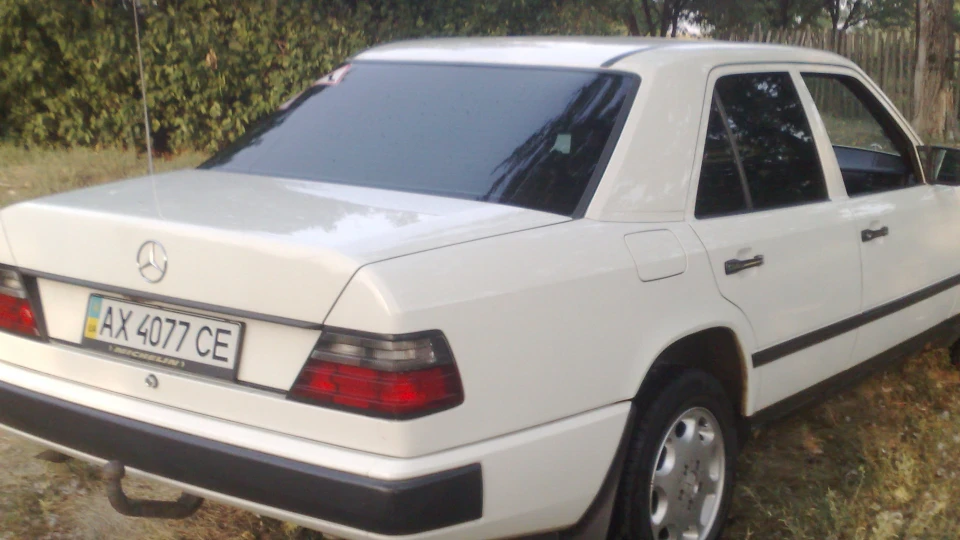 Mercedes-Benz E-Class майже вовчок! 4
