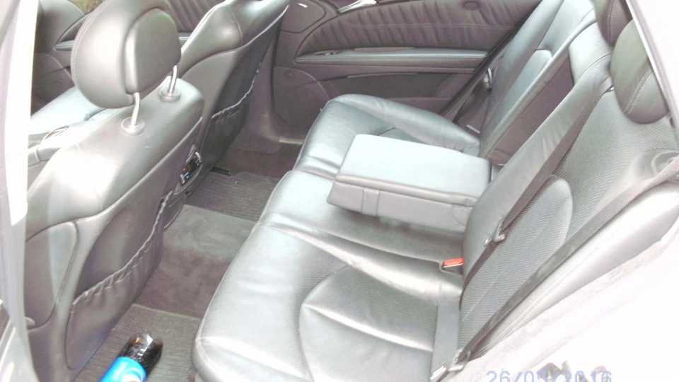 Mercedes-Benz E-Class S211 E320CDI 5
