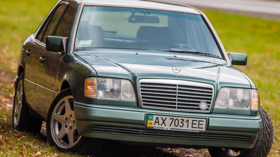 Mercedes-Benz E-Class Найзеленіший 2