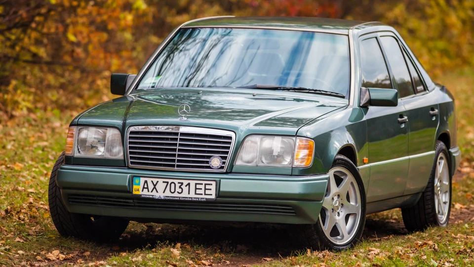 Mercedes-Benz E-Class Найзеленіший 4
