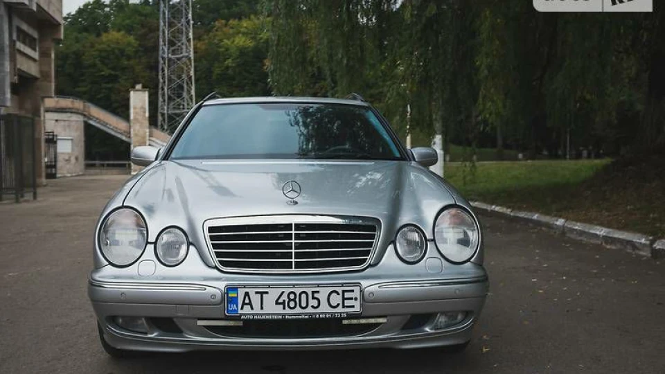 Mercedes-Benz E-Class Шатл 4