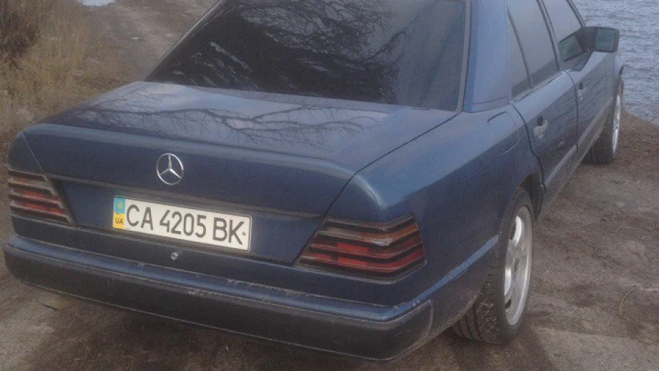 Mercedes-Benz E-Class Shaman 2