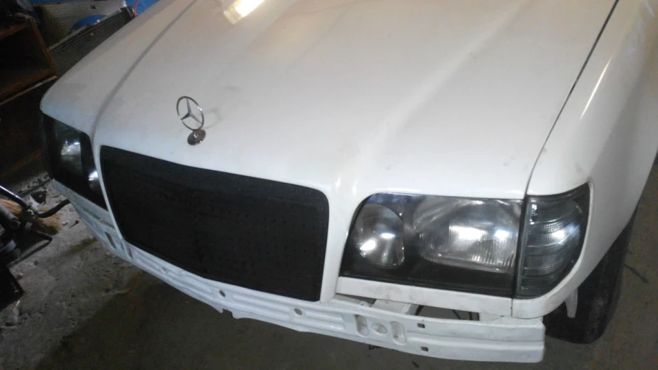 Mercedes-Benz E-Class Sport line 3
