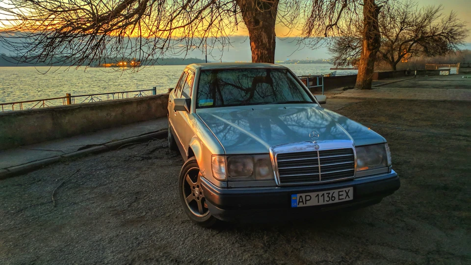 Mercedes-Benz E-Class Tamed 3