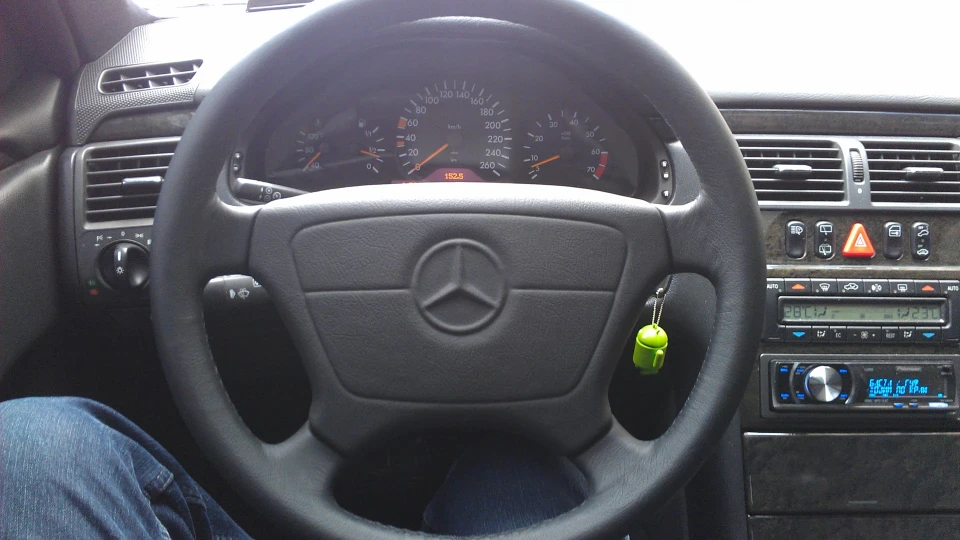 Mercedes-Benz E-Class Тевтонський Пепеллац 5