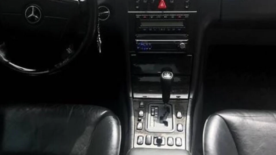 Mercedes-Benz E-Class Турбо дід 3