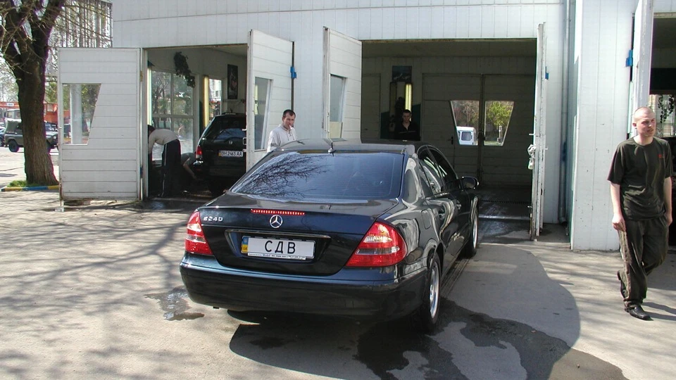 Mercedes-Benz E-Class Unika Sound 2