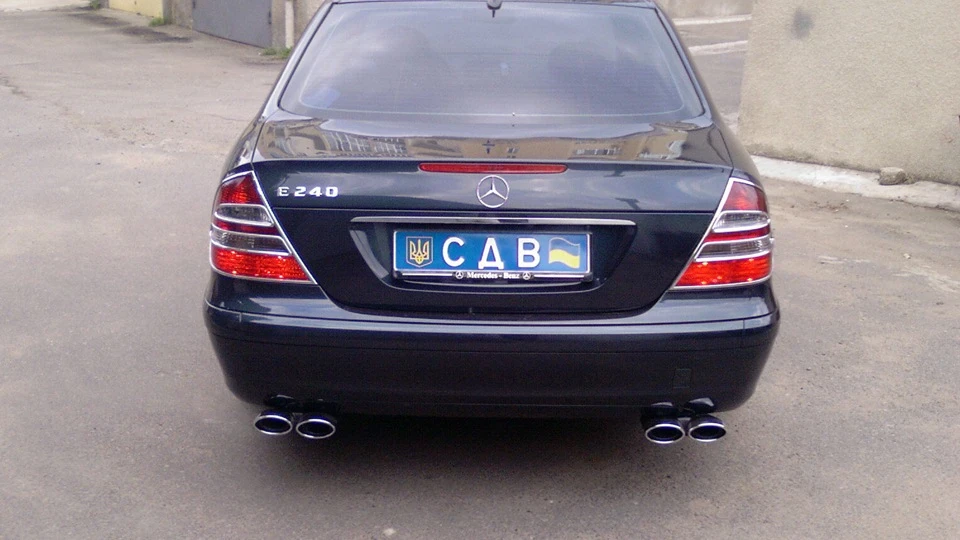 Mercedes-Benz E-Class Unika Sound 4