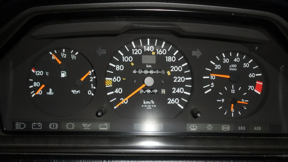 Mercedes-Benz E-Class w124 e320 220 л, с SPORT 2