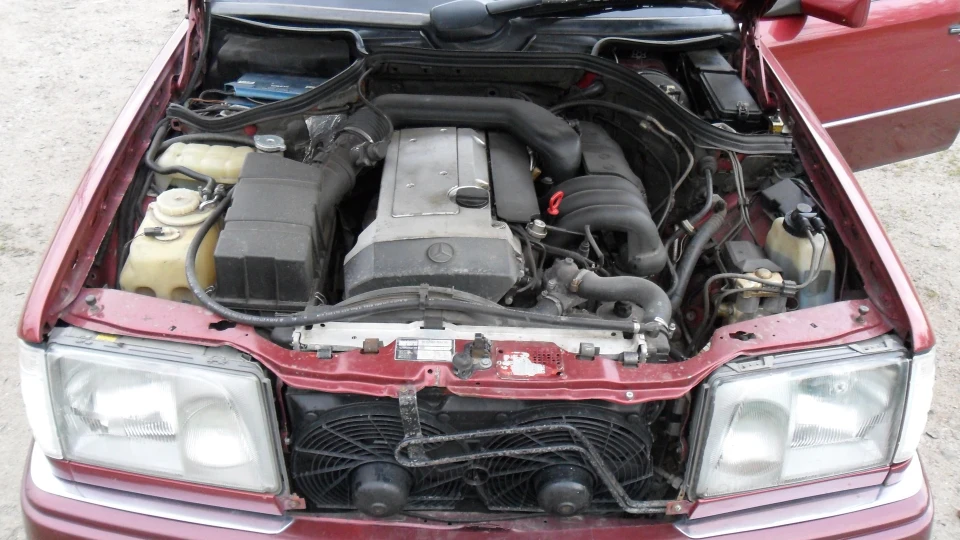 Mercedes-Benz E-Class w124 e320 220 л, с SPORT 5