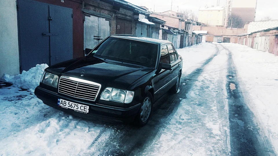 Mercedes-Benz E-Class w124 3