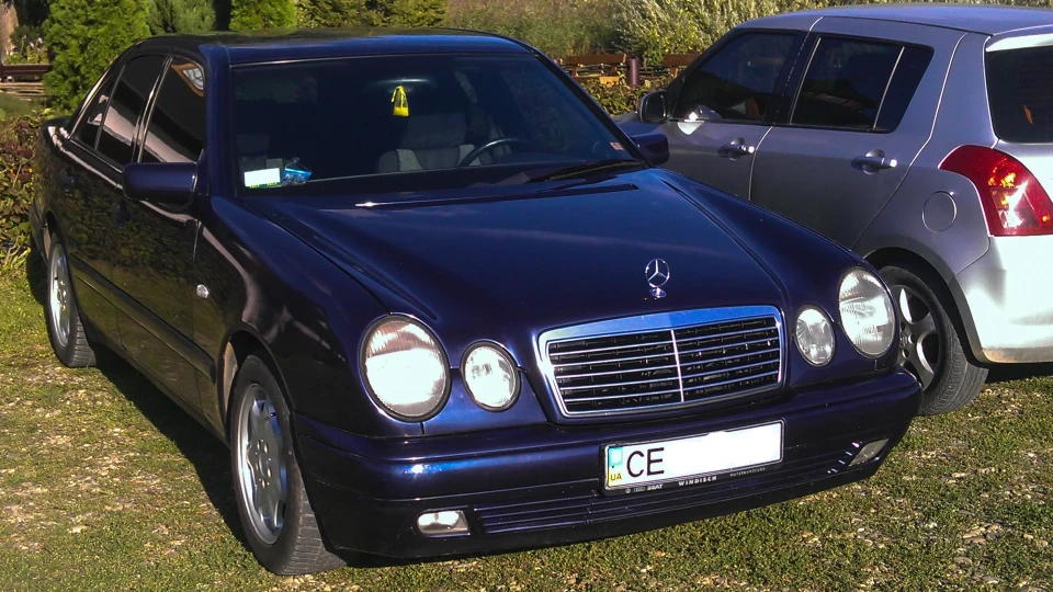 Mercedes-Benz E-Class W210 E280/// Вірний 3