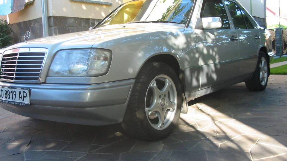 Mercedes-Benz E-Class збс тачка 5