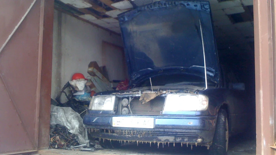 Mercedes-Benz E-Class Жиля 2