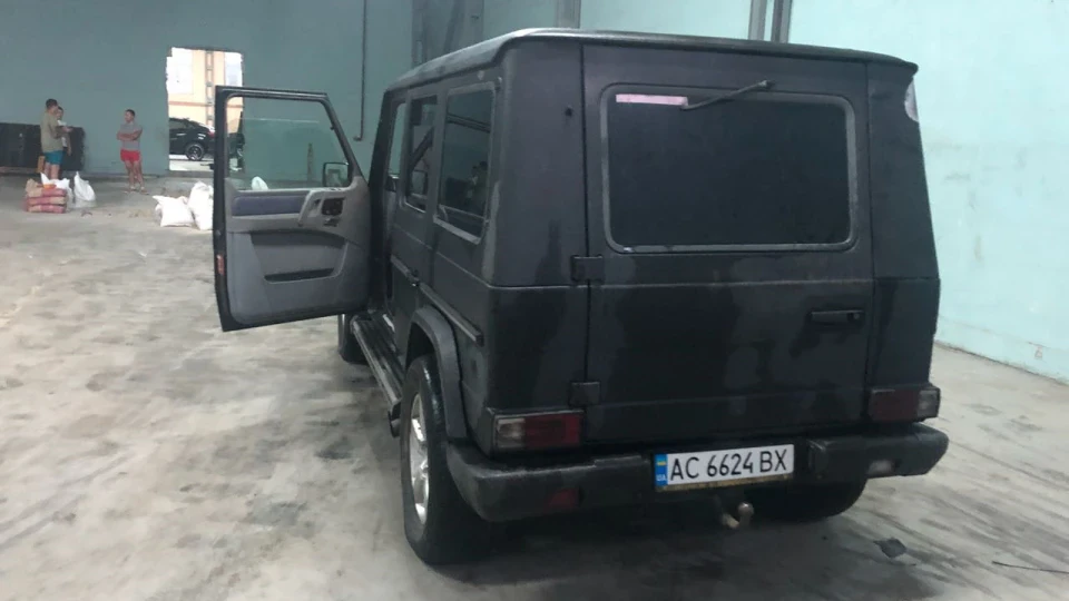 Mercedes-Benz G-Class 2