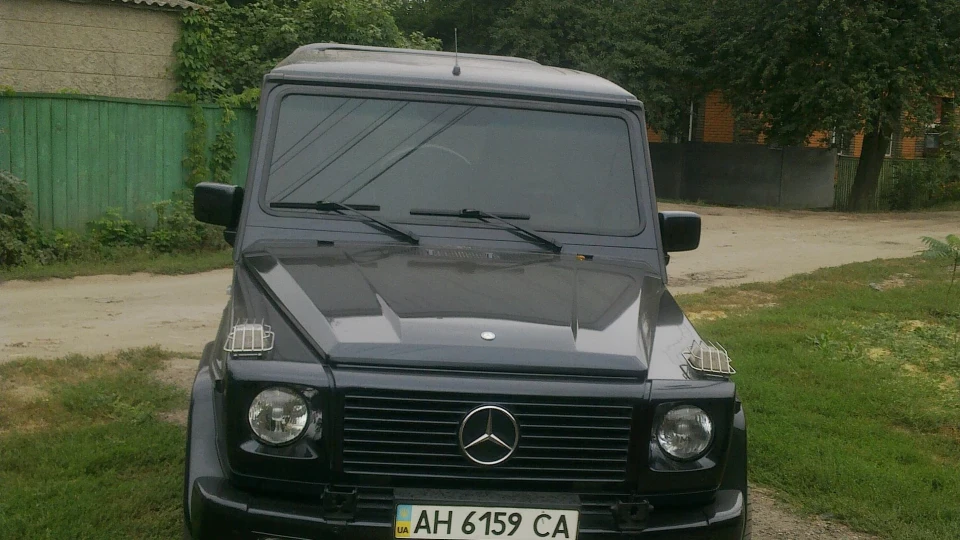 Mercedes-Benz G-Class 3