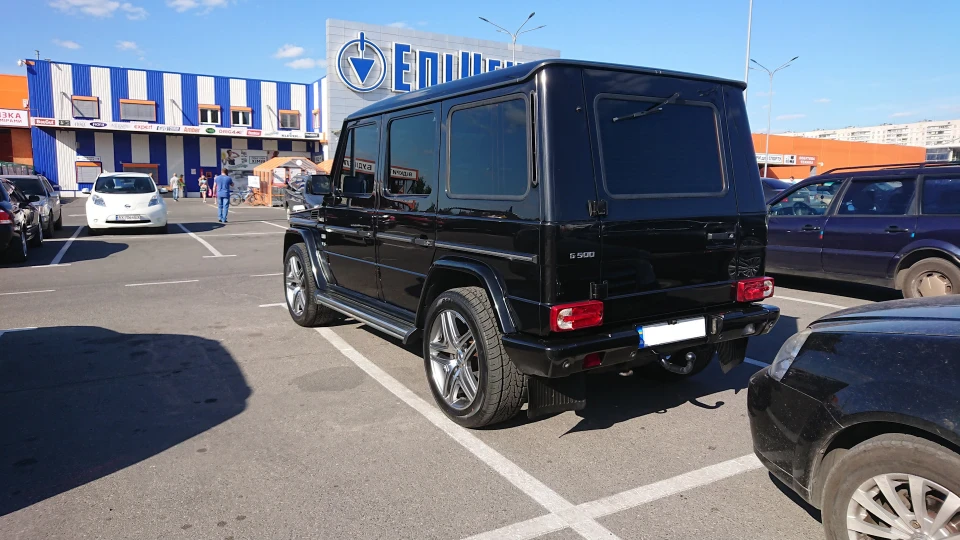 Mercedes-Benz G-Class