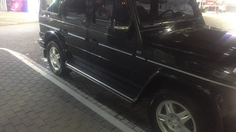 Mercedes-Benz G-Class 4.0 V8 2