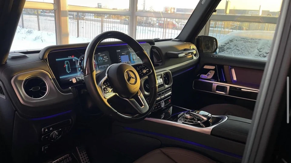Mercedes-Benz G-Class G500 2