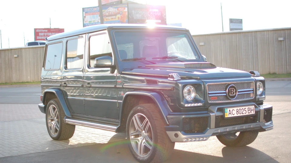 Mercedes-Benz G-Class Перевтілення 6х6Brabus 2