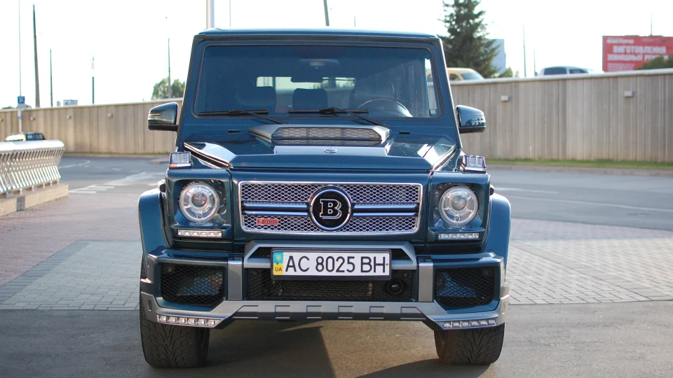 Mercedes-Benz G-Class Перевтілення 6х6Brabus 3