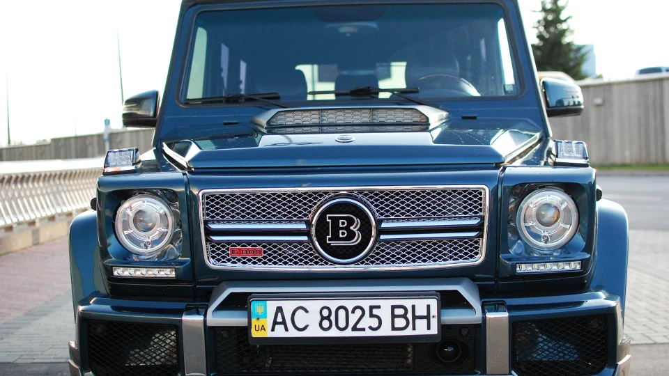 Mercedes-Benz G-Class Перевтілення 6х6Brabus 4