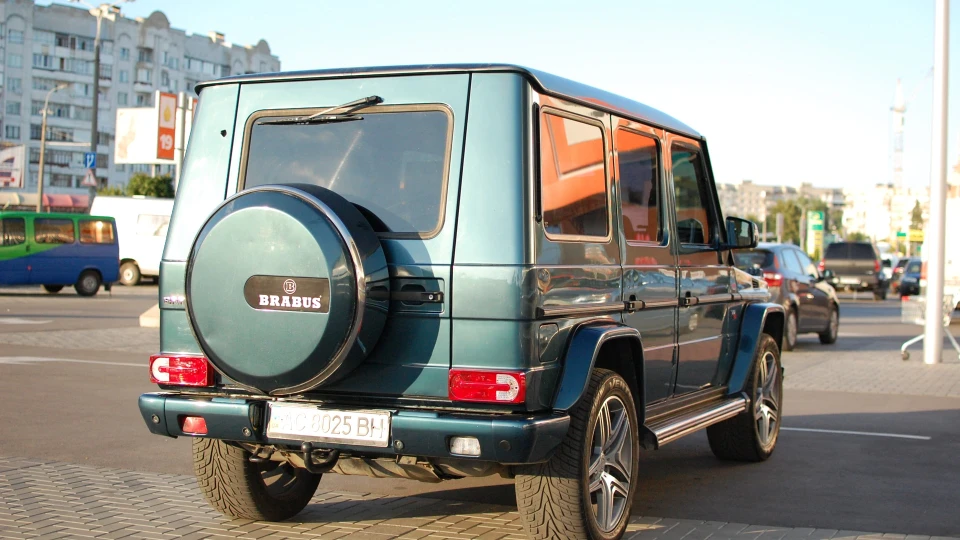 Mercedes-Benz G-Class Перевтілення 6х6Brabus 5