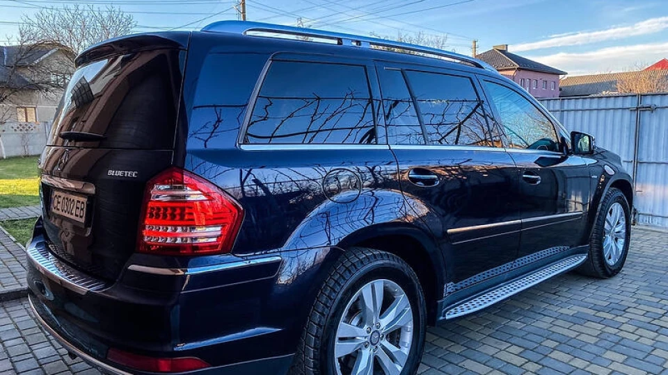 Mercedes-Benz GL-Class