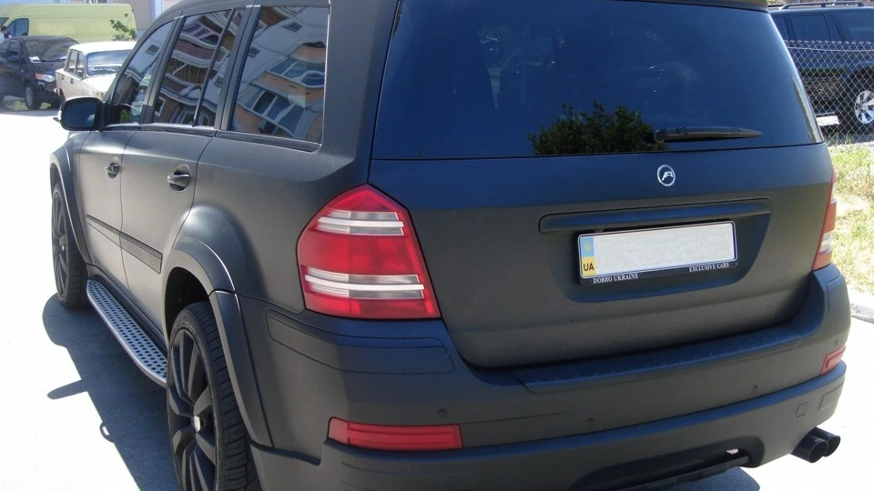 Mercedes-Benz GL-Class 2